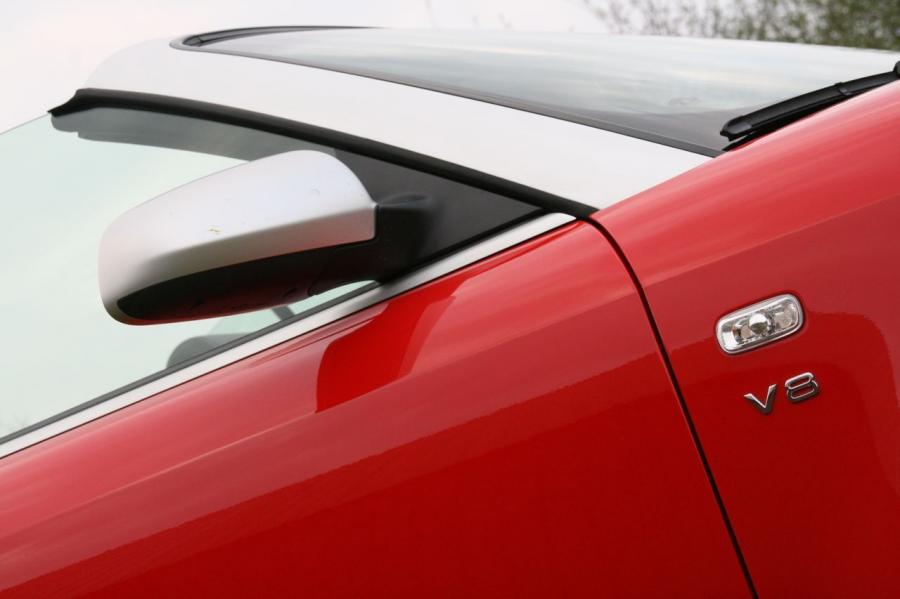 Детали экстерьера Audi RS4 Cabriolet (B7, 8H) 2006 года  (NA) (фото 44 из 65)